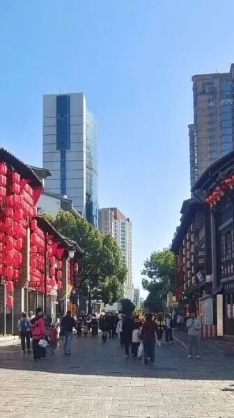 街头巷尾