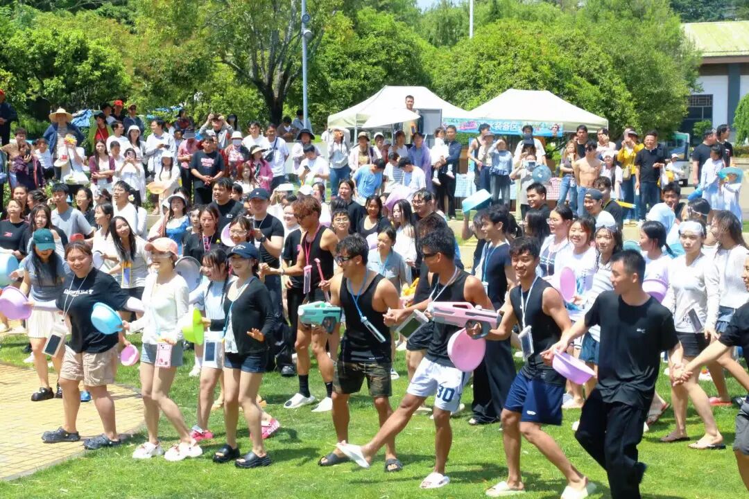 街头巷尾