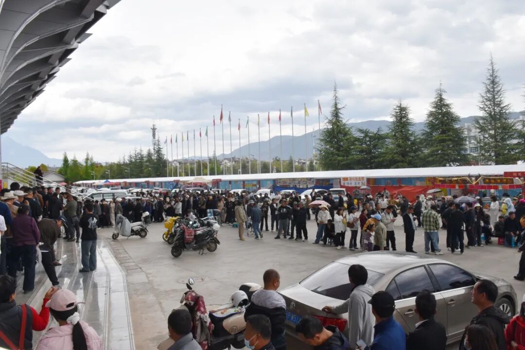 8099999街头巷尾微信