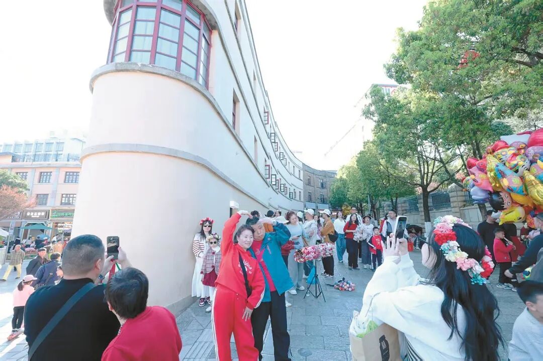 街头巷尾