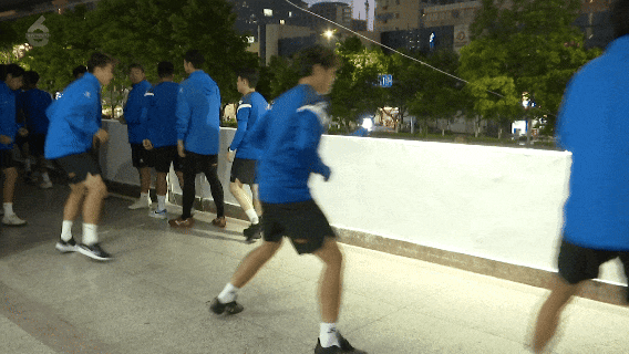 8099999街头巷尾微信