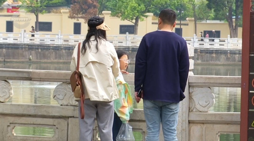 8099999街头巷尾微信