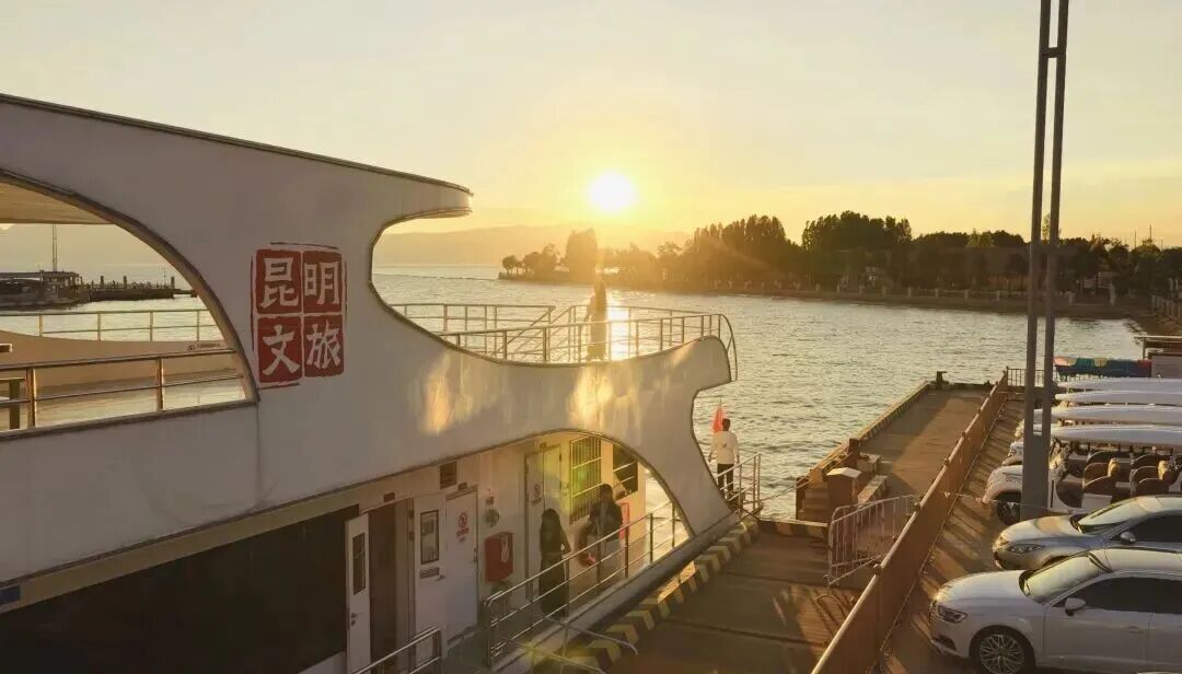 街头巷尾