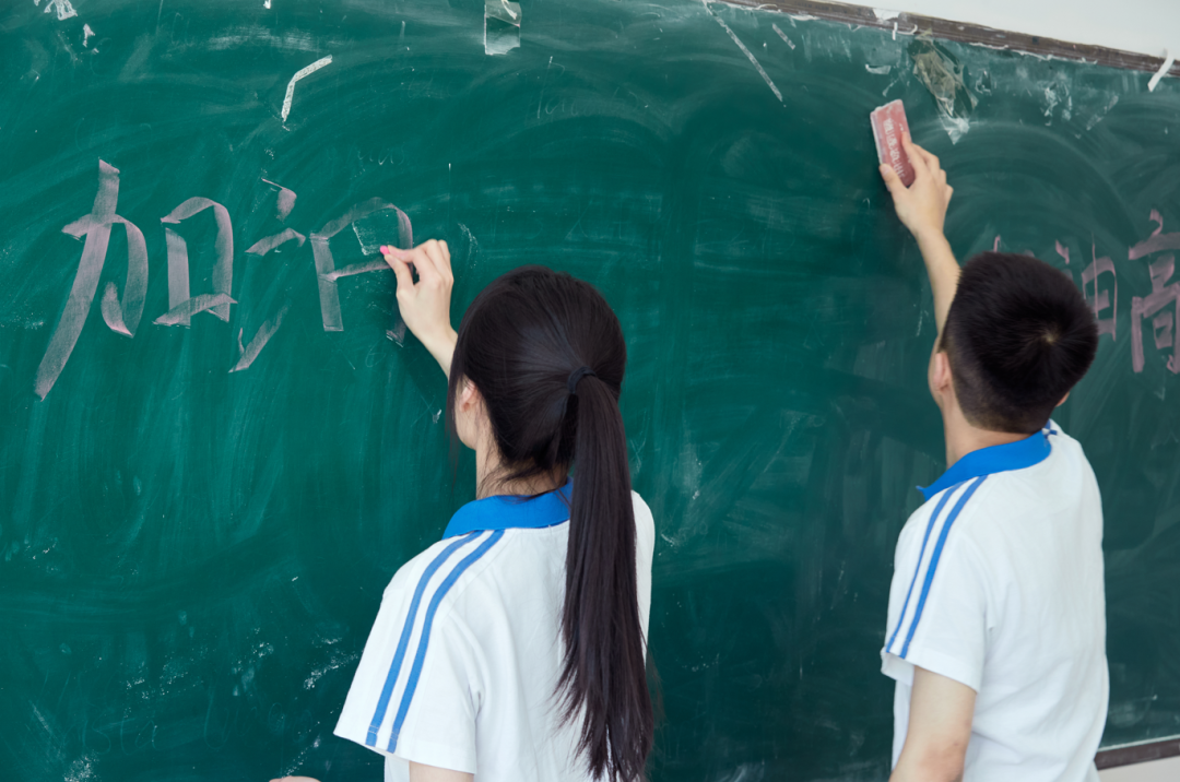 8099999街头巷尾微信