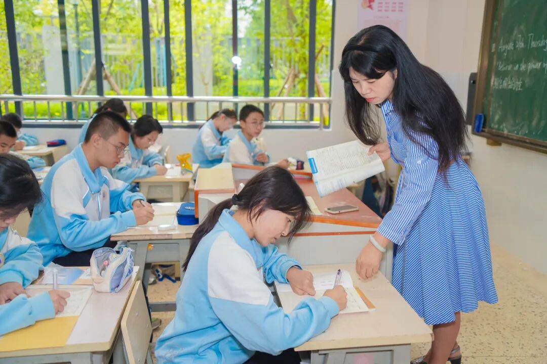 昆滇教育
