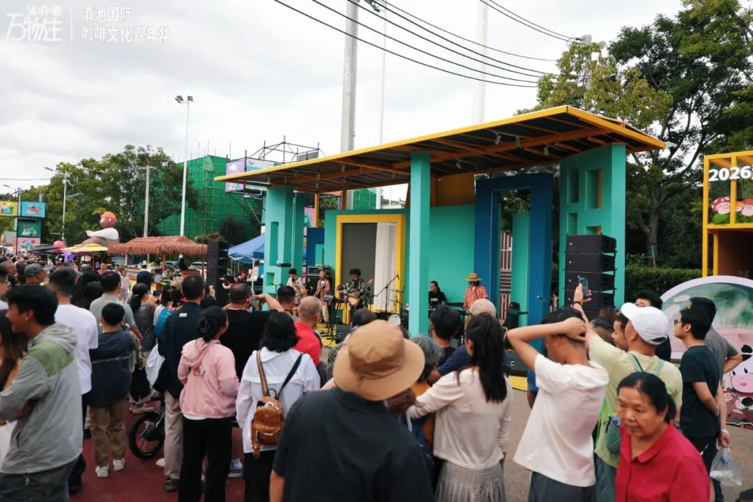 街头巷尾