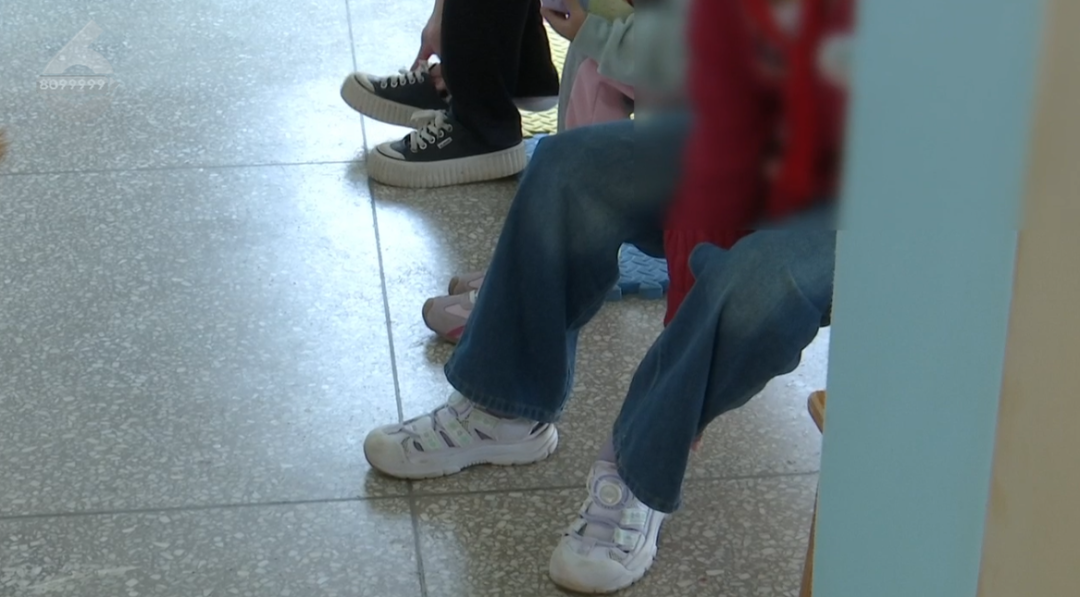 8099999街头巷尾微信
