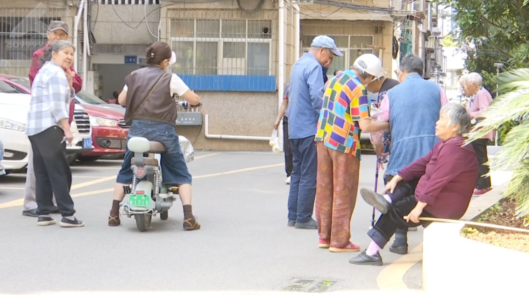 8099999街头巷尾微信