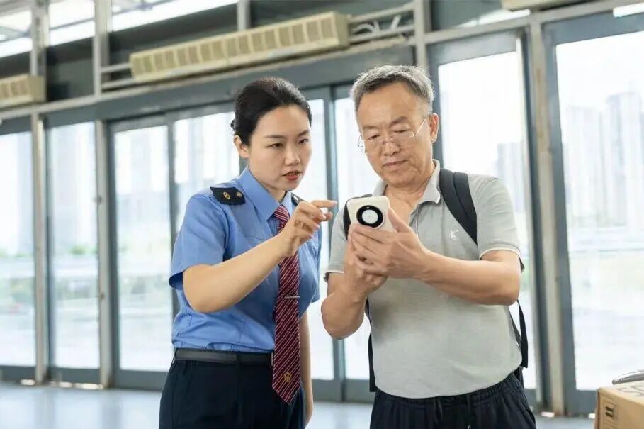 老年旅客淡季火车票将享“折上折”